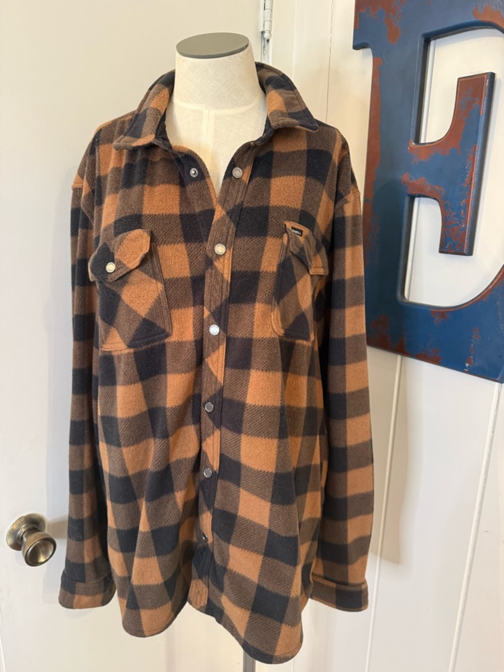 O'Neill Brown and Black Plaid Button-Up Fleece Shirt Sz L
